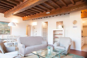 Tornabuoni Deluxe Apartment